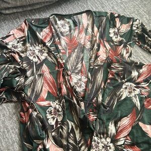Vintage Floral V-Neck jumpsuit